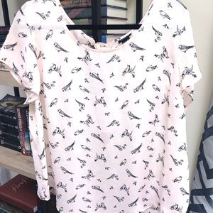 TORRID SZ1 Blush Bird Print Blouse
